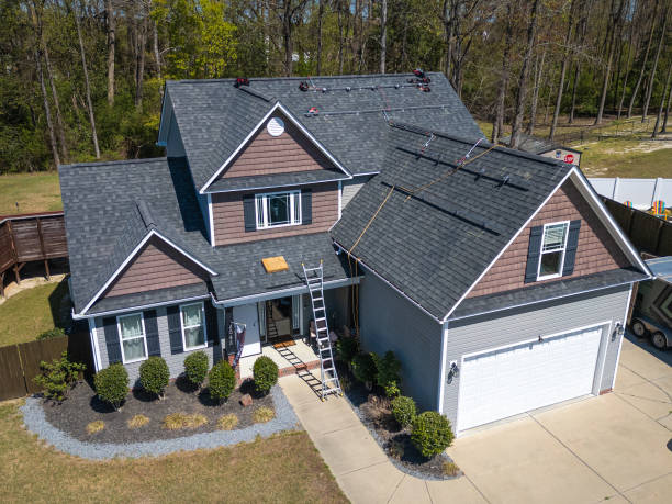 Asphalt Shingles Roofing in Chester, IL